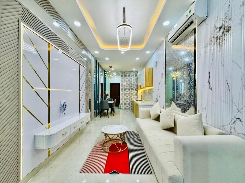 GẤP!BÁN NHÀ ĐỨC DIỄNBỂ BƠI TỪ LIÊM OTONGÕ THÔNGDT:40Mx5TMT:4m Giá: 8.4ty