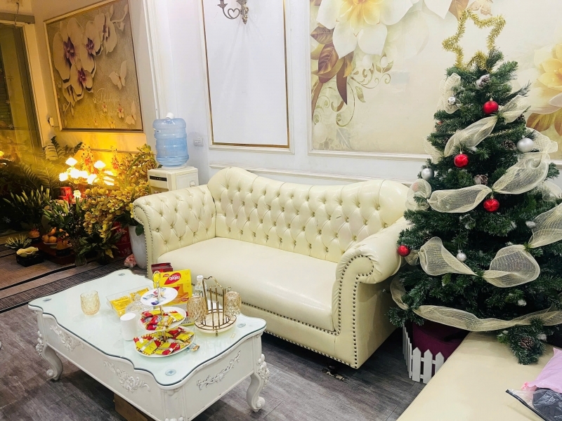 GẤP! SANG NHƯỢNG SPA ĐANG HOẠT ĐỘNG ỔN ĐỊNH - VỊ TRÍ ĐẸP - VÀO LÀ LÀM NGAY - PHỐ NGUYỄN VIẾT XUÂN