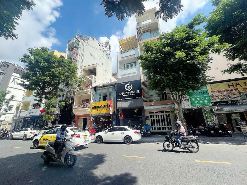 GIÁ TỐT NHẤT KHU VỰC MẶT TIỀN ĐƯỜNG TRỊNH VĂN CẤN QUẬN 1 CHÀO BÁN - NGANG ĐẸP 5M * 16M - VỊ TRÍ