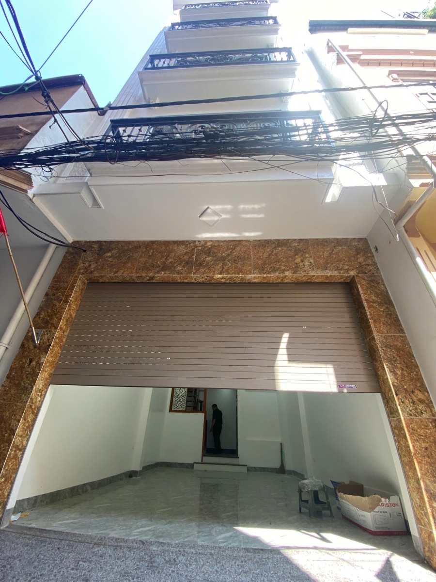 GIẢM GIÁ 500TR – NHÀ MỚI XÂY 6 TẦNG 45M2 CÓ THANG MÁY TẠI NGUYỄN ĐÌNH HOÀN CẦU GIẤY