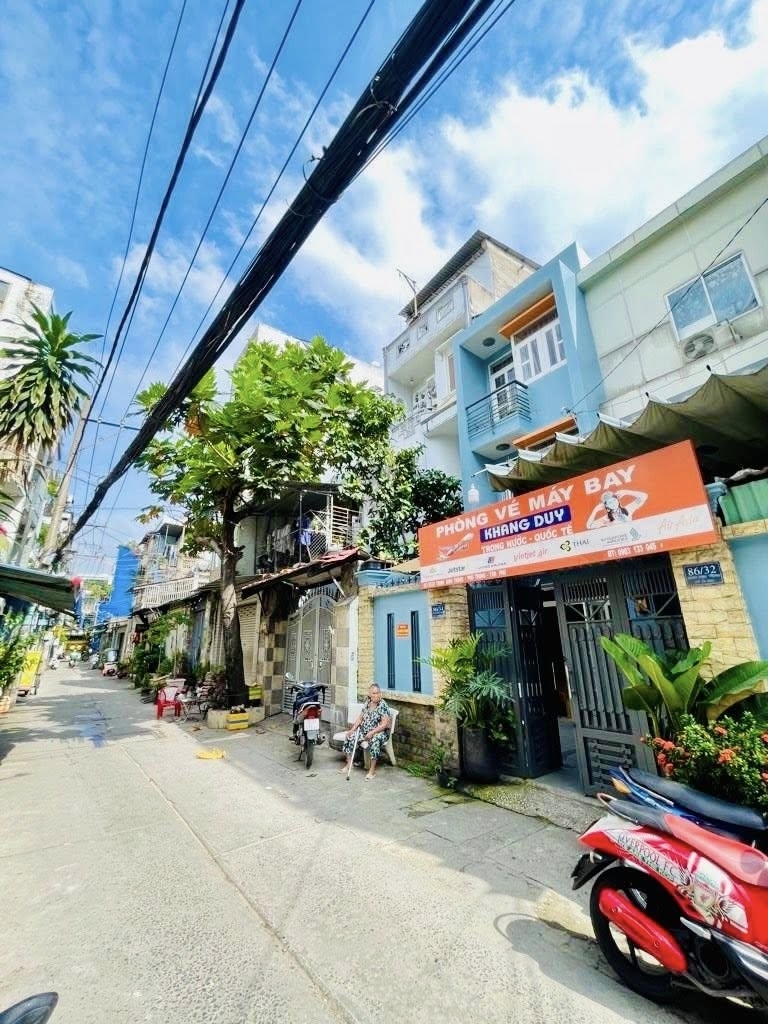 GIÁP TÂN BÌNH – QUẬN 11 – HXH TRÁNH THÔNG – 176M² – 3 TẦNG – NHỈNH 13 TL