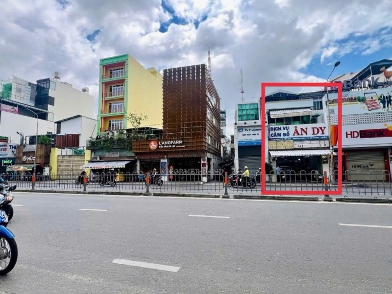 GÓC 2 MẶT TIỀN NGUYỄN VĂN CỪ – 5.3x20m (CN 108.7m²) – TRỆT LỬNG 1 LẦU SÂN THƯỢNG – GIÁ 48.9 TỶ TL