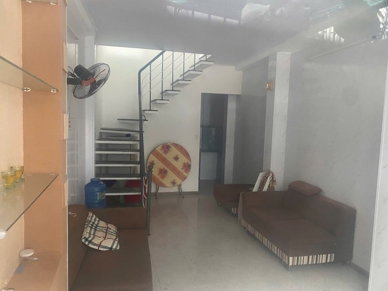 ♪ Góc Kiệt 2.5m thẳng thông gần MT Hải Phòng khu Siêu Thị 45m2 2 tầng 3.x tỷ