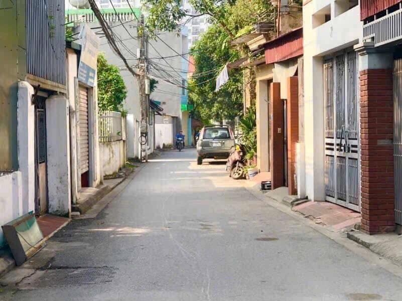 Hàng Hiếm !!! Bán đất Phúc Lợi 35m x 4m vuông vắn 1 nhà ra oto tránh giá đầu tư chỉ 4 tỷ 1. LH