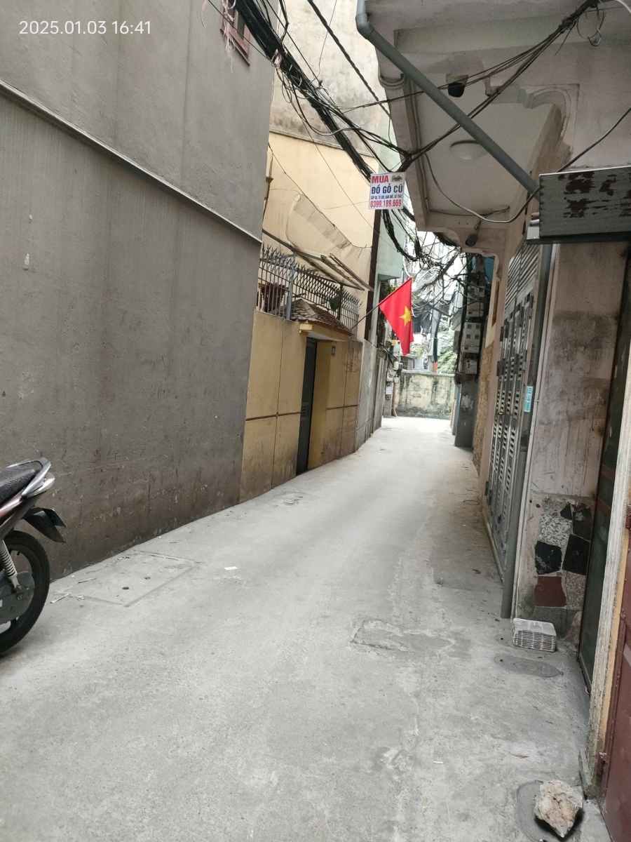 Hàng kín chưa lên sàn mặt phố Nguyễn Văn Giáp 300m 1.5 tầng mặt tiền 10m 2.7 tỷ Mỹ Đình.