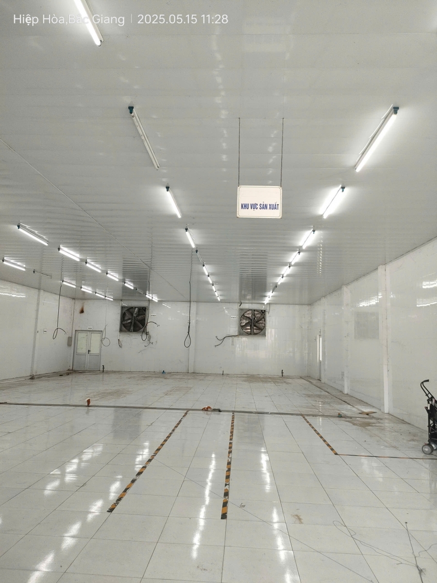 Hàng kín chưa lên sàn  mặt phố Nguyễn Văn Giáp 300m 1.5 tầng mặt tiền 10m 2.7 tỷ Mỹ Đình.