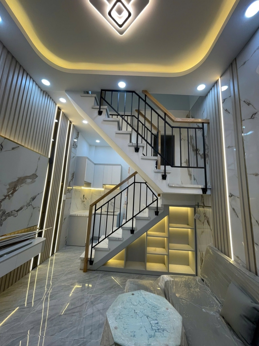 Hẻm 331 Trần Xuân Soạn Phường Tân Hưng Quận 7 .Nhà mới đẹp full nội thất khu an ninh