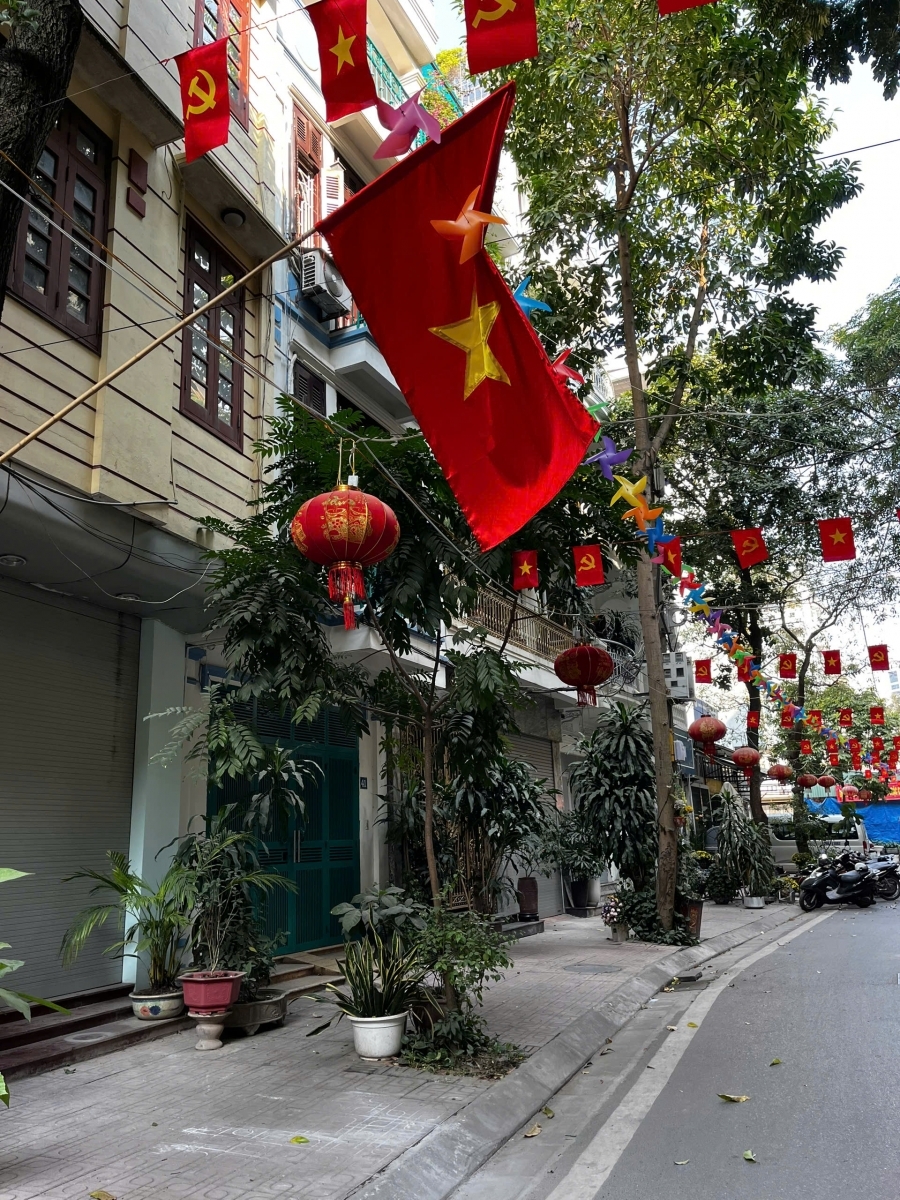 Hiếm bán nhà Đào Tấn ô tô vào nhà mặt tiền 5m chỉ 21 tỷ