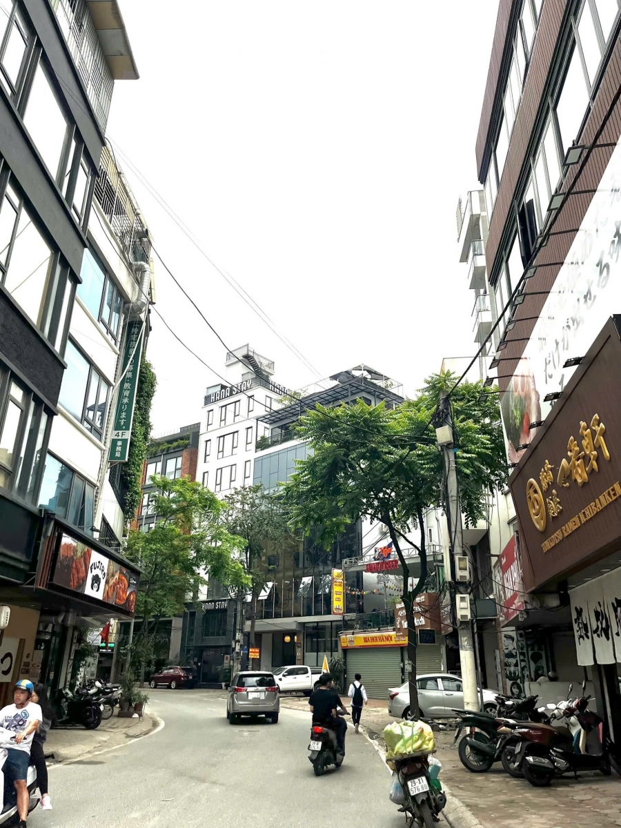 Hiếm Bán nhà mặt phố Phan Kế Bính kinh doanh 40m 7 tầng thang máy