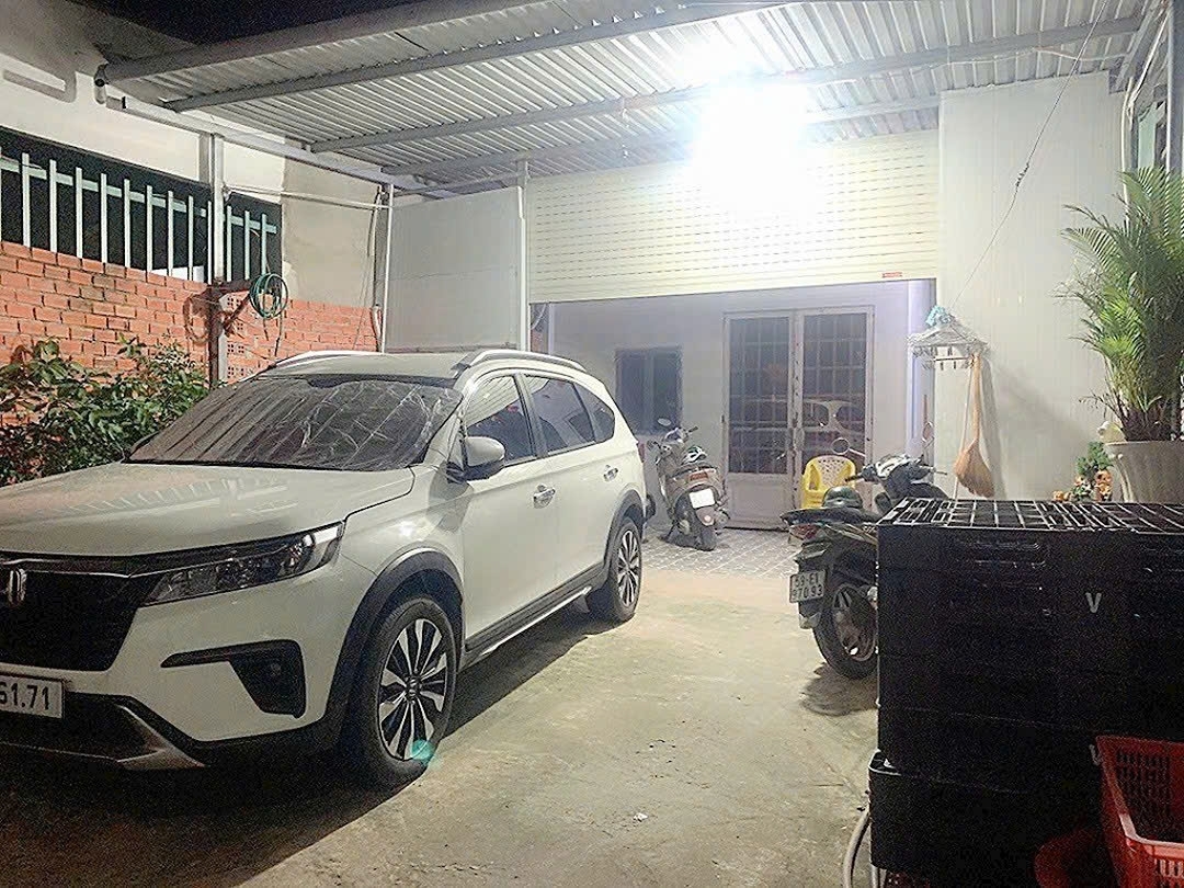 HIẾM! Bán nhanh nhà ngon giá tốt 5x21.5m trệt 1 lửng HXH thông TX40 Quận 12 chỉ 3.9Tỷ