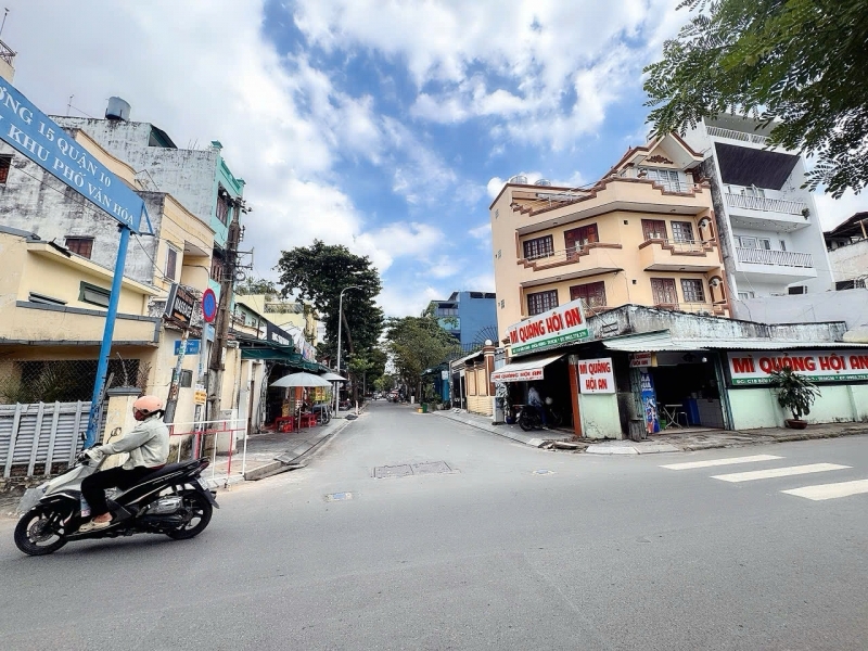 HIẾM NGANG 18M*13M - BÁN BIỆT THỰ 3 TẦNG Đ.ĐỒNG NAI TƯƠNG LAI RA MẶT TIỀN Đ.BẮC HẢI P.15 QUẬN 10 -