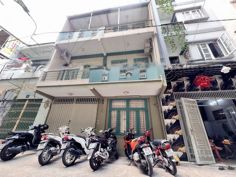 HIẾM NGANG LỚN 6M*85M - BÁN NHÀ 4 TẦNG XE HƠI NGỦ TRONG NHÀ Đ.VÕ VĂN TẦN QUẬN 3 - NGAY GÓC CMT8 -