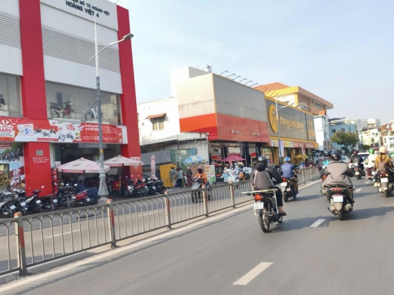 Hiếm! Nhà căn góc Dương Bá Trạc sát Quận 5 vừa ở vừa kinh doanh chỉ nhỉnh 8 tỷ