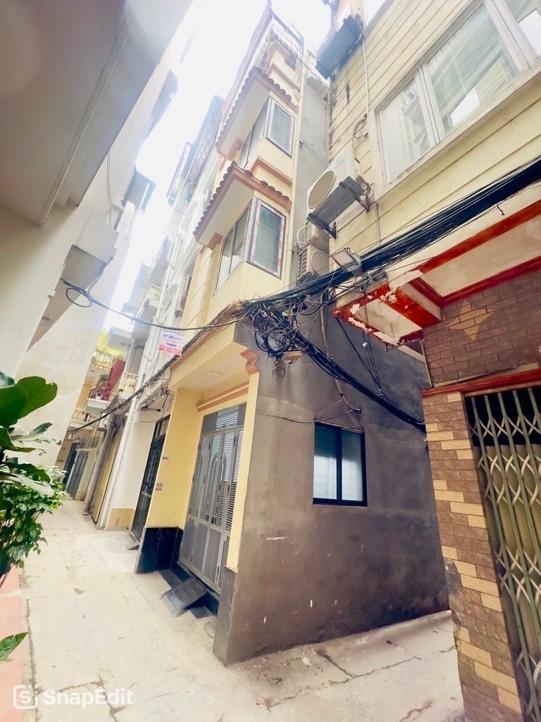 hoàng hoa thám DT 25m 69 tỷ lô góc 3 thoángdân xâyngõ thôngba gác tránh