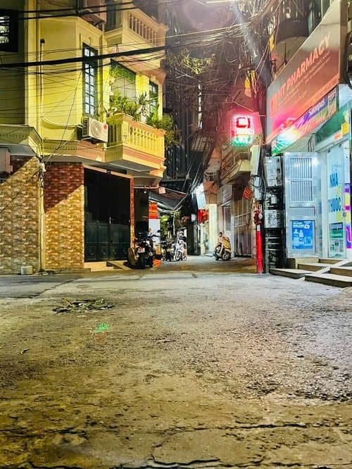 HOT! CHỈ 166 TRIỆU M CÓ NHÀ NGÕ 409 KIM MÃ 66M 5 TẦNG GARA 2 MẶT NGÕ Ở LUÔN GIÁ 11 TỶ 0878168006