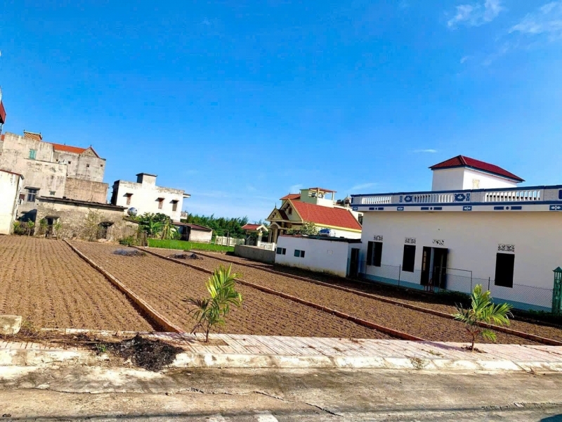 HOT !!! SỞ HỮU NGAY LÔ ĐẤT ĐẸP - GIÁ TỐT - Vị Trí Đắc Địa Tại TT Thị Trấn Quất Lâm Huyện Giao Thuỷ