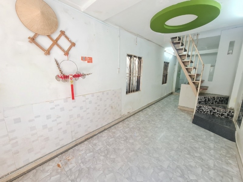 ♪ K 2.5m Thẳng thông 30m ra Ông Ích Khiêm gần ĐH SPKT 2 tầng cứng sạch 2.46 tỷ