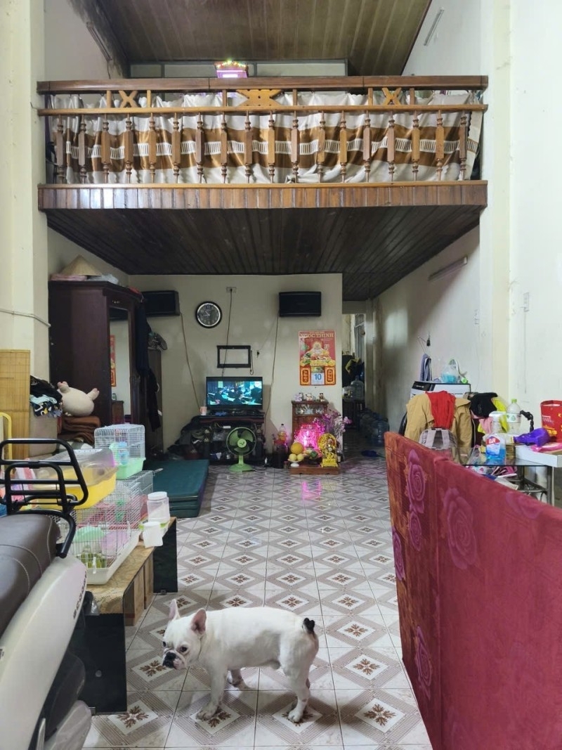 ► Kề Mặt Tiền Duy Tân Ô tô đậu cạnh nhà 75m2 gác lửng 4.x tỷ