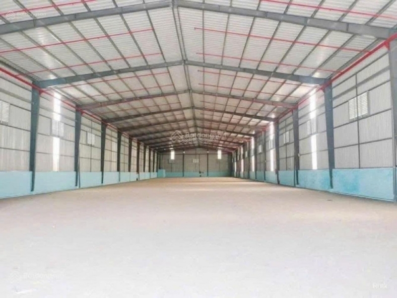 Kho cho thuê 1.800m² KCN Tân Bình nền bê tông xe container đậu được giá 126.000đ/m²