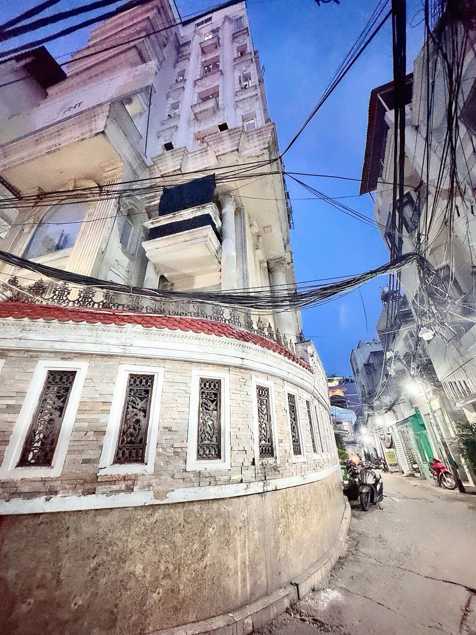 KHÔNG CÓ CĂN THỨ 2 SO SÁNH - BÁN NHÀ 2 TẦNG HXH 7M Đ.LÊ VĂN LƯƠNG TÂN HƯNG QUẬN 7 - NGANG ĐẸP