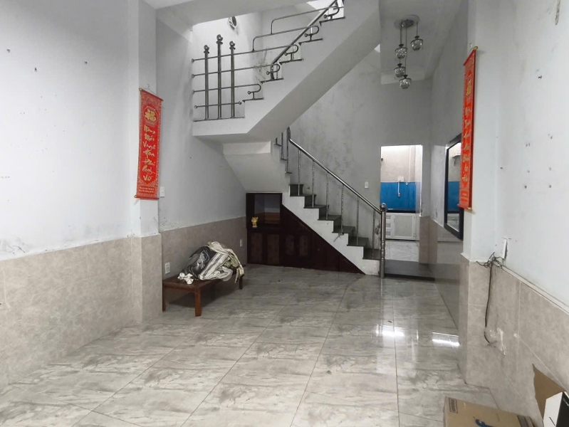 ♥ Kiệt rộng thông sát đường khu Chợ Mới 37m2 3 tầng 3PN sạch sẽ 3.x tỷ