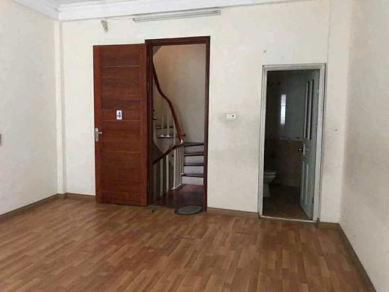 KIM MÃ – BA ĐÌNH - MẶT NGÕ – DÂN XÂY 6 TẦNG - DÒNG TIỀN ỔN ĐỊNH 30m mặt tiền 4 m Chỉ 8 tỷ