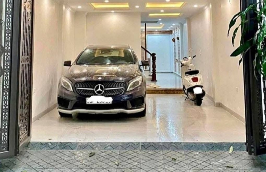 “Kinh doanh đỉnh” bán nhà lõi Ba Đình vỉa hè rộng ô tô tránh 56m chỉ 26.7 tỷ