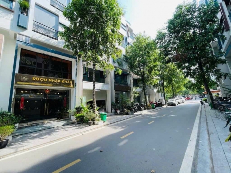 “Kinh doanh đỉnh” bán nhà mặt phố Hoàng Sâm phân lô chỉ 21 tỷ