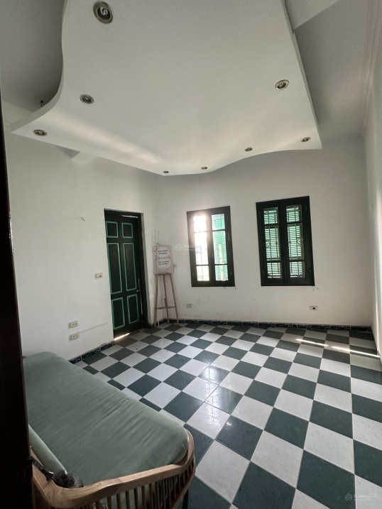 LinhHK cho thuê 200m view Hàng Đào có giếng trời hợp làm homestay