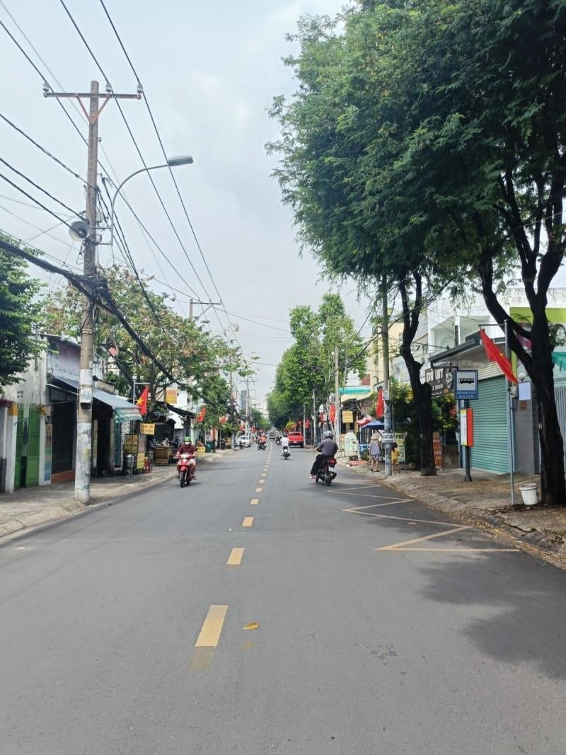 Lô góc 2 Mặt tiền Gò Dưa ngang 9.5m Tam Bình Thủ Đức 170 m2 18.5 tỷ