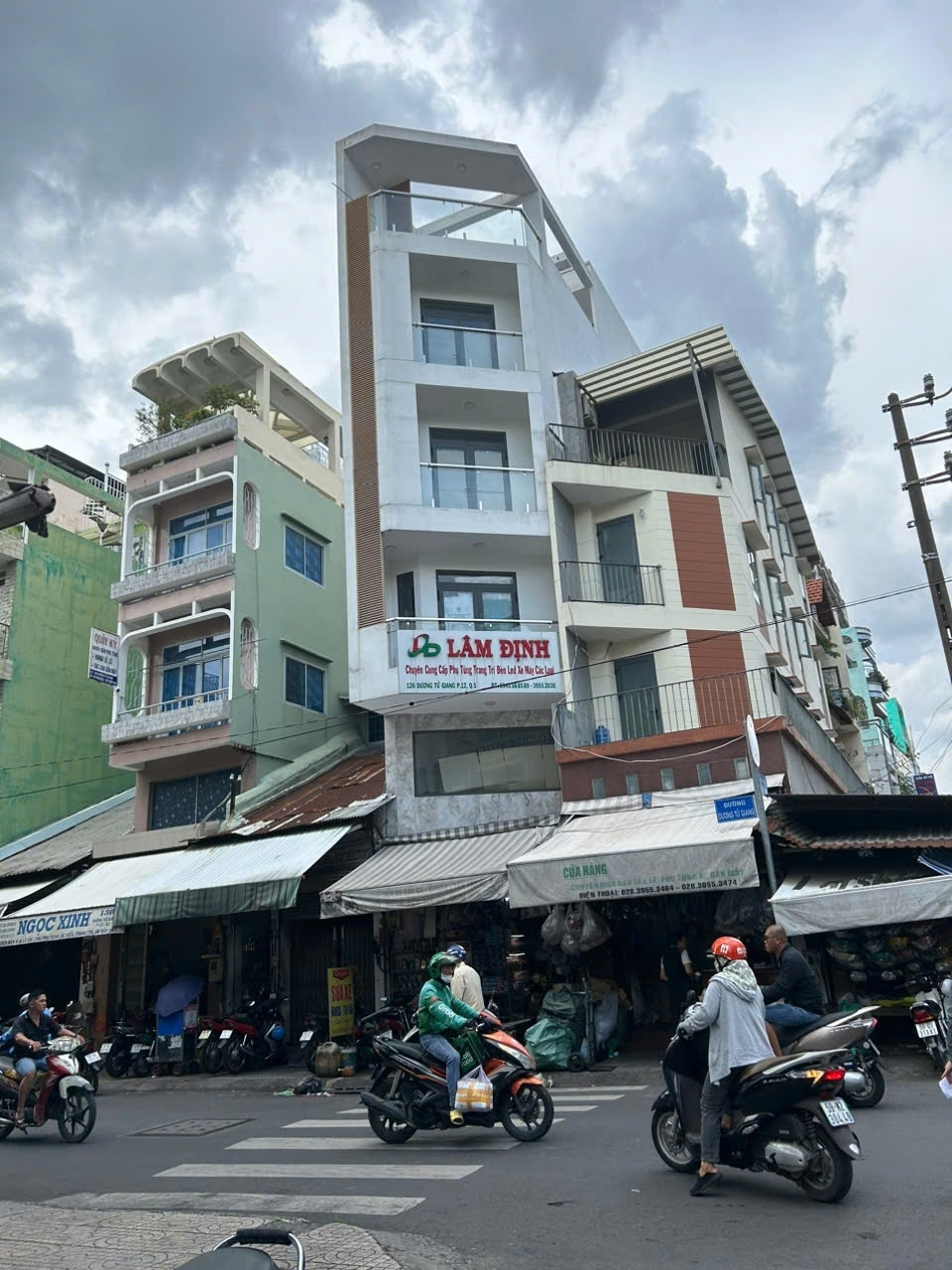 Mặt Tiền Dương Tử Giang P.12 Q.5: DT 3.5x16.6m Giá Tốt Chỉ 24 tỷ. Liên Hệ Chính Chủ Ngô Tú