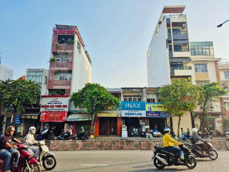 MẶT TIỀN LÊ TRỌNG TẤN ĐƯỜNG 30M 105M NGANG 4.2 NỞ HẬU 2 TẦNG NHỈNH 16