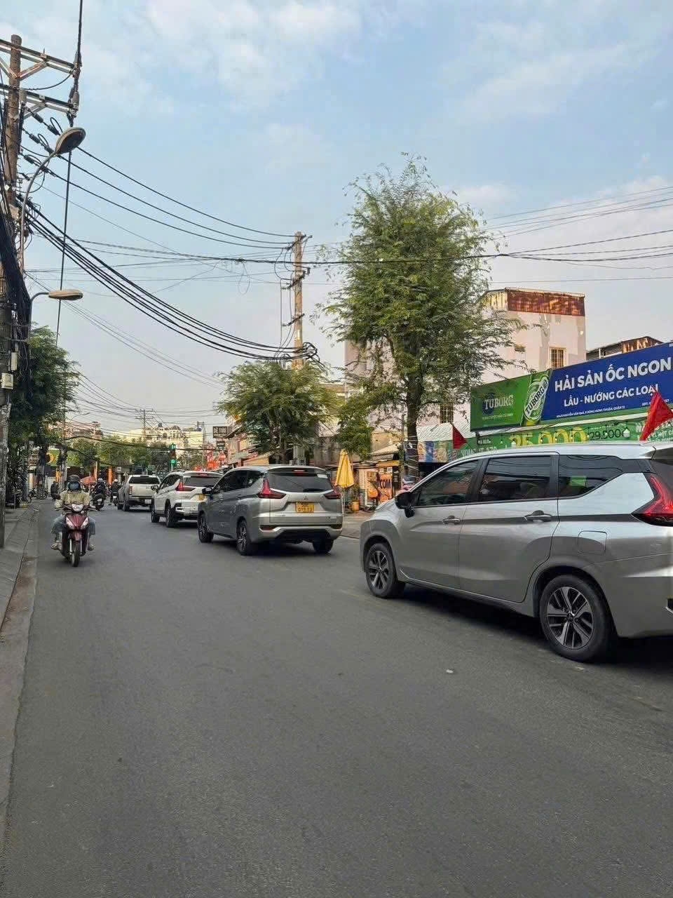 MẶT TIỀN NGUYỄN VĂN QUÁ – ĐÔNG HƯNG THUẬN Q12 – BUÔN BÁN ĐỈNH CAO