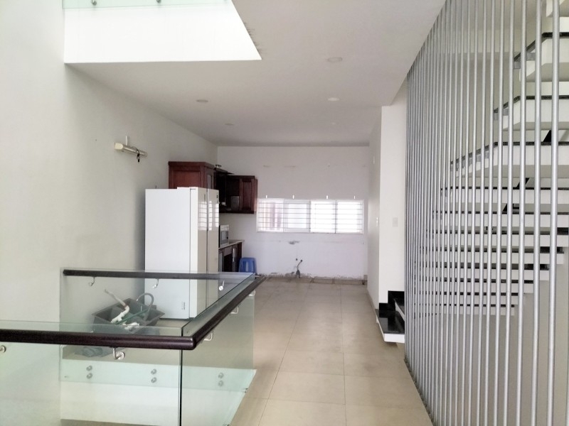 ♥ Mặt Tiền Nguyễn Văn Thủ Hải Châu View Công Viên 75m2 6 tầng 9.x tỷ