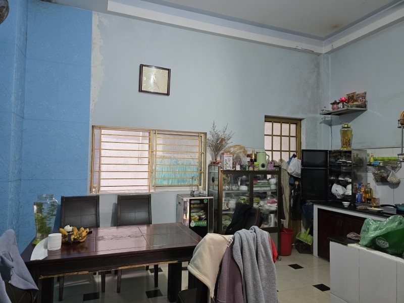 ♥ Mặt Tiền Tiểu La đường 10.5m 80m2 ngang 5m 3 tầng cứng đang KD 11.x tỷ