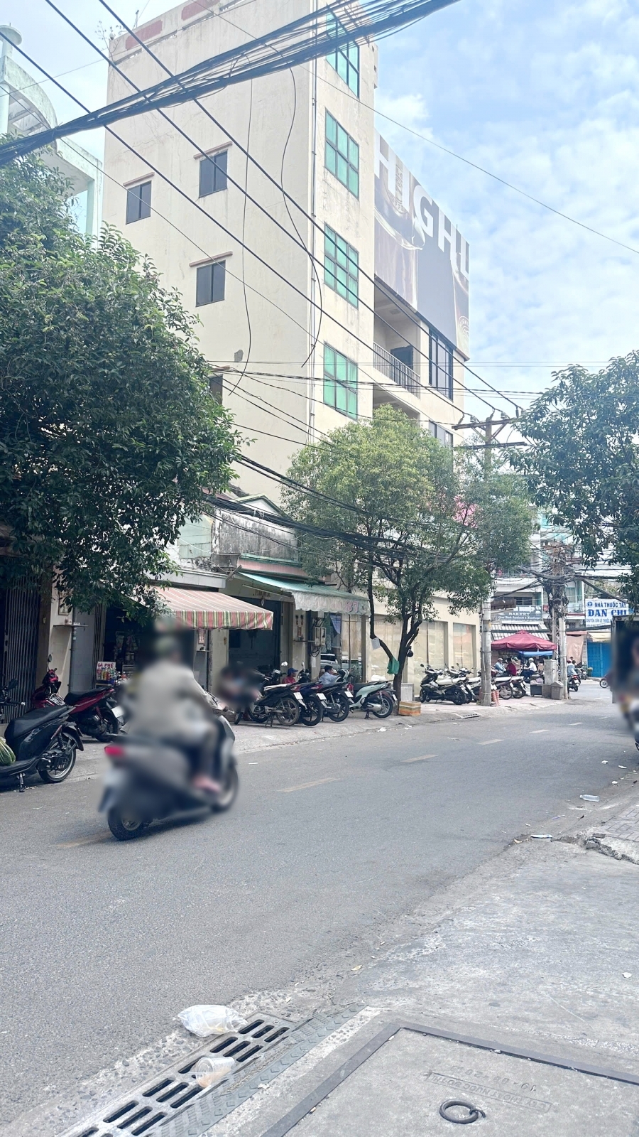 Mặt tiền Trần Nguyên Hãn P13Q8 (P.Bình Đông)