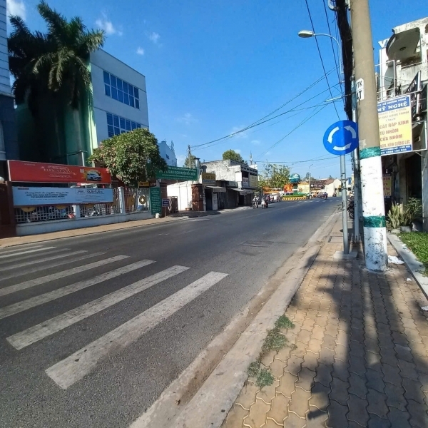 MẶT TIỀN VÀNG (8.82x28) – TRUNG TÂM THỊ TRẤN HÓC MÔN GIẢM SỐC 35 TỶ