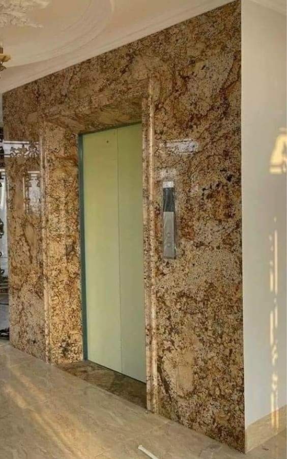 Mình cho thuê nhà hai cửa đi mới Trúc Bạch; vỉa hè 101m2* 4T- 32 Tr