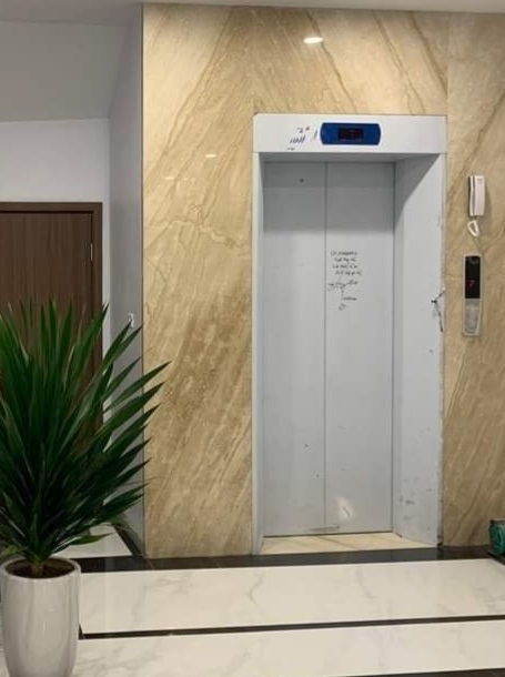 Mình cho thuê nhà mới căn góc 111m2_ 5T; vỉa hè Tôn Đức Thắng-34 Tr