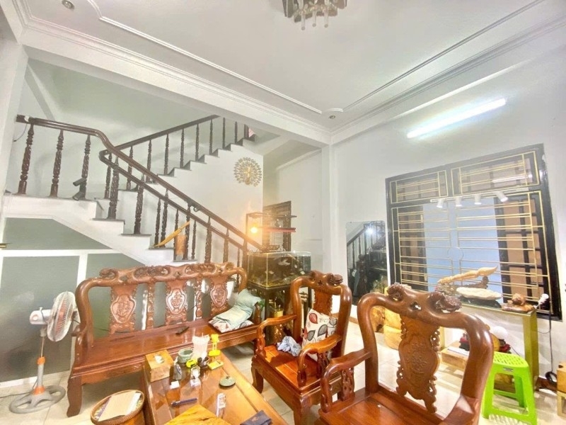 ♣ MT đường 10.5m Tiểu La 180m2 ngang 6.7m Kinh Doanh giá đầu tư 95tr/m2