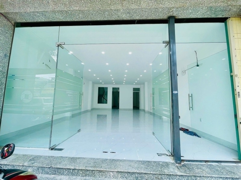 ► MT Tôn Đức Thắng gần Chợ Hòa Khánh Siêu Thị Mega 95m2 ngang 6.3 m 3 tầng KD Đỉnh 12.xx tỷ