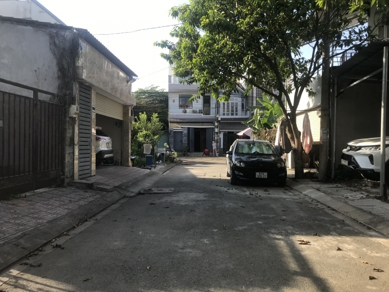 Nền khu phân lô, Bưng Ông Thoàn, Hẻm tải, 5.5x12, 4.7 tỷ