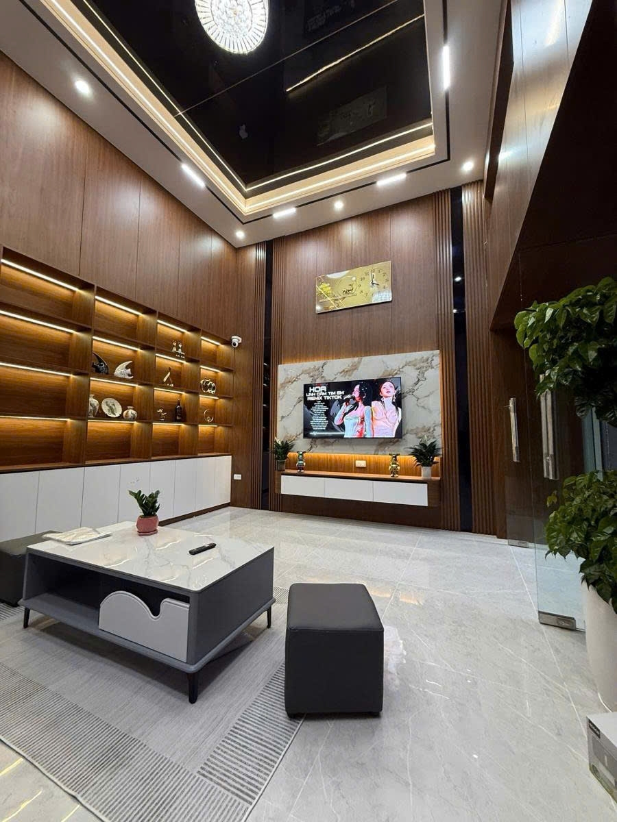 NGÕ AN TRẠCH - NGÕ BA GÁC - NHÀ MỚI - Diện Tích 34m2 4 tầng mặt tiền 4m Giá 7.4 tỷ