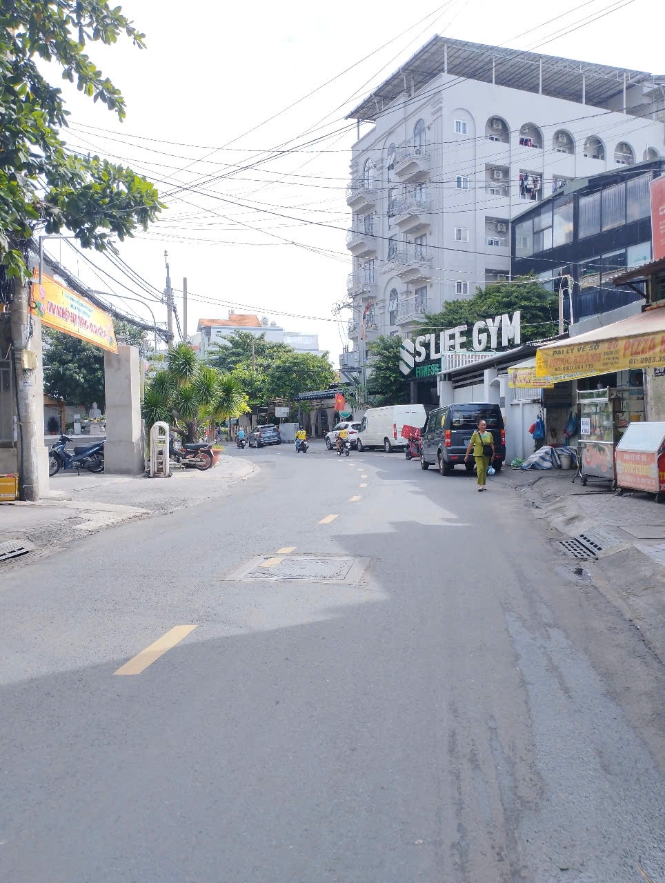 Ngộp Âu Cơ - HXH 8m 66m2 - Kinh Doanh tốt - 2 tầng Tân Phú