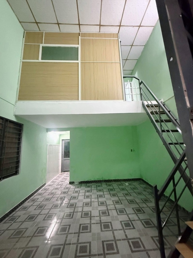 ♪ Nhà 2 mặt kiệt gần Lý Thái Tổ 31m2 lửng đúc 1.9x tỷ