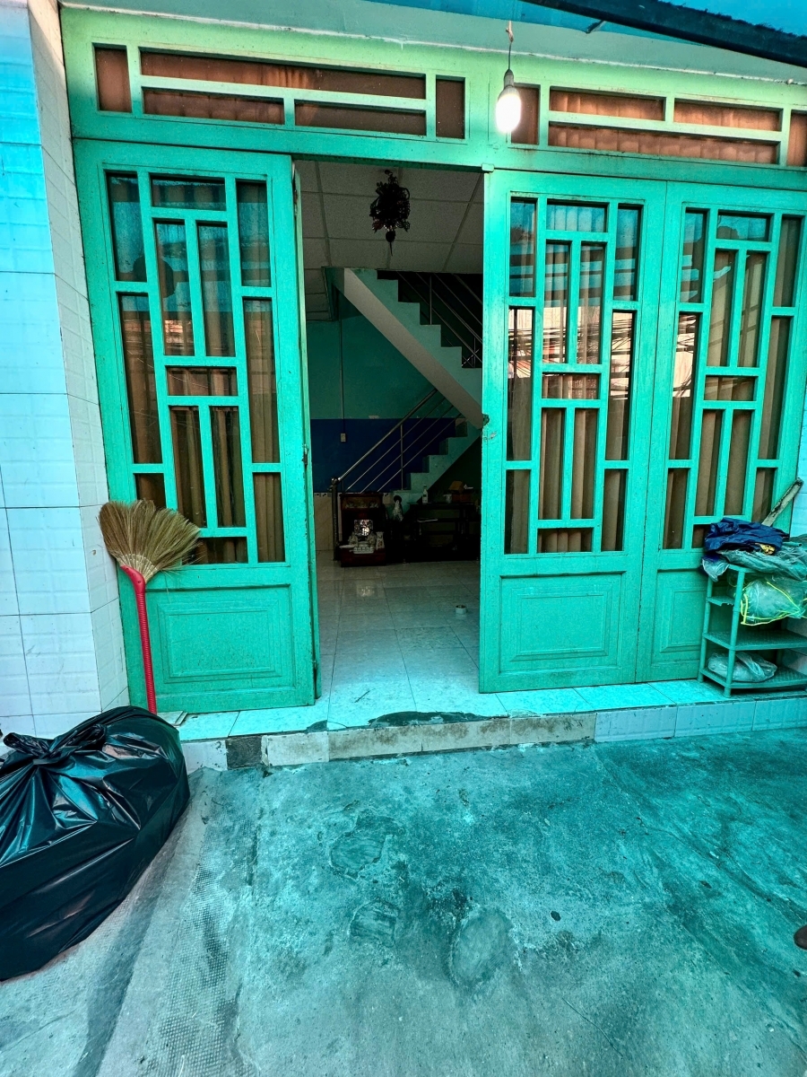 Nhà 2 tầng 5x11m hẻm Hưng Phú P. Chánh Hưng. Giá 488 tỷ TL