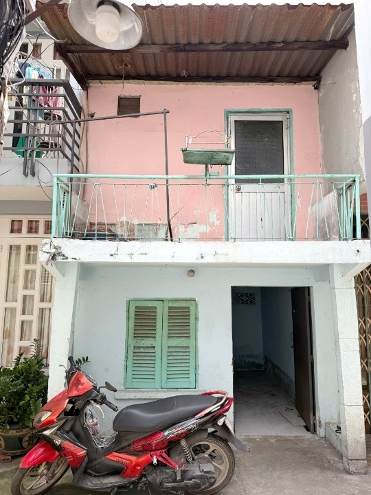 Nhà 2 tầng hẻm thông Hưng Phú P. Chánh Hưng. Giá 3.48 tỷ TL