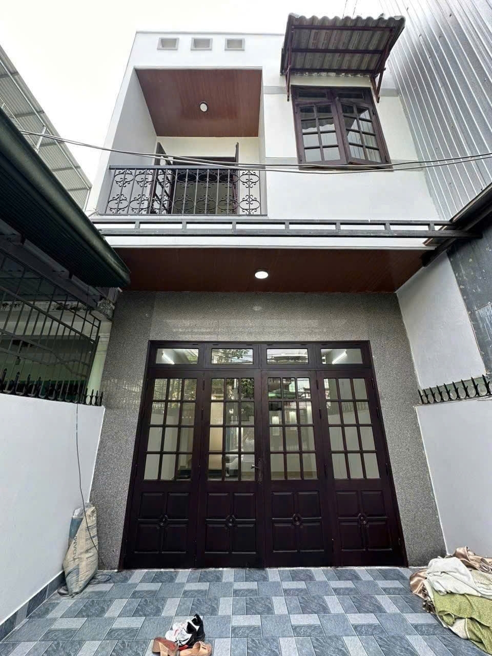 Nhà 2 tầng kiệt Ô TÔ Nguyễn Phước Nguyên - thông 243 Trường Chinh