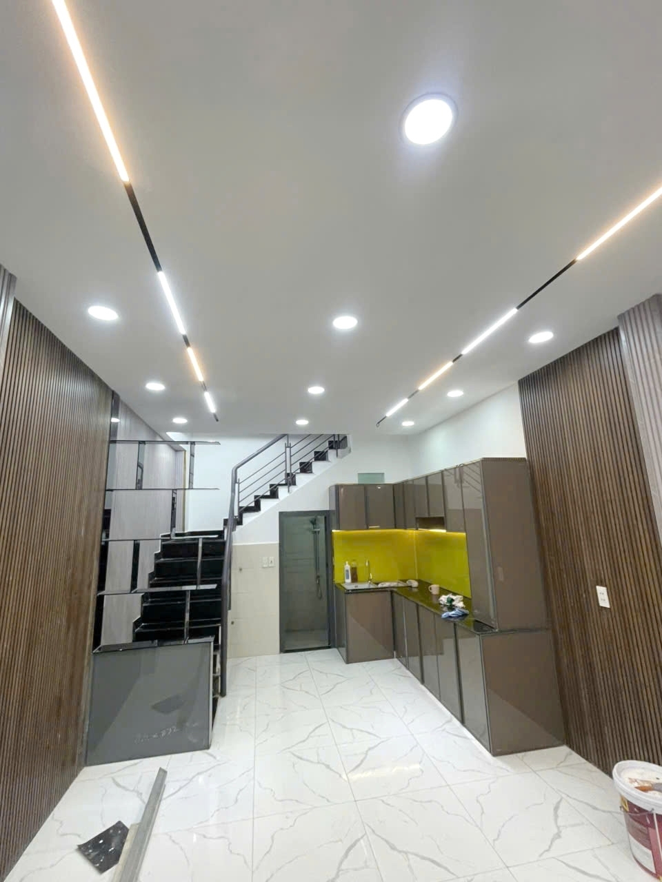 Nhà 2 tầng mới hẻm Dương Bá Trạc P. Chánh Hưng. Giá 458 tỷ TL