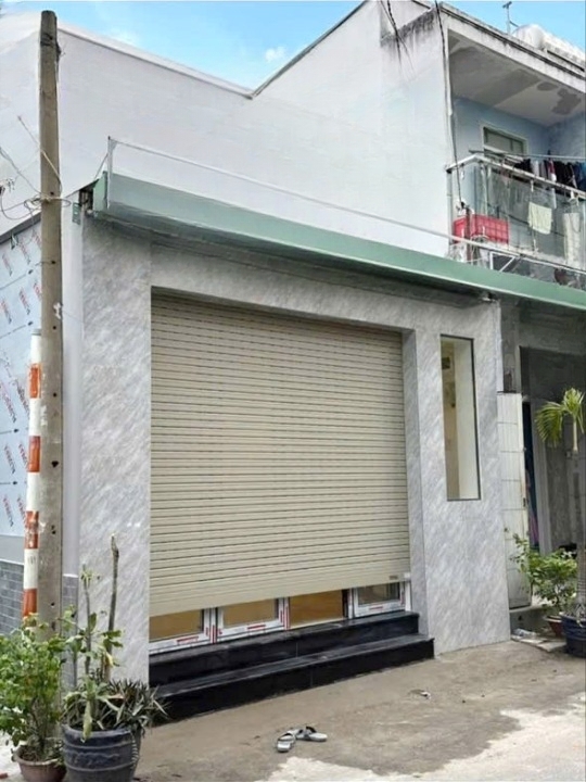 Nhà 2 tầng nở hậu MT Bông Sao P5Q8. Giá 435 tỷ Tl